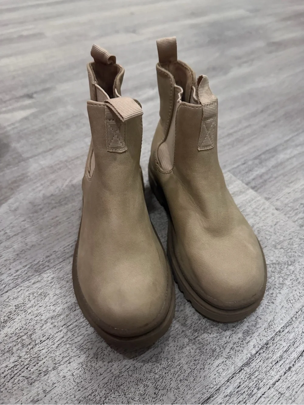 Kids Beige Chelsea Boots - Slip-On Outdoor Style